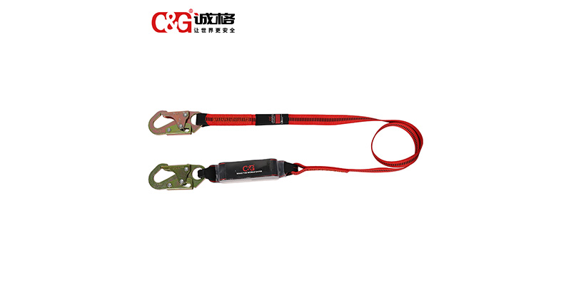  高空作業安全裝備指南：安全帶、安全繩、緩沖器、防墜器 別再混淆！